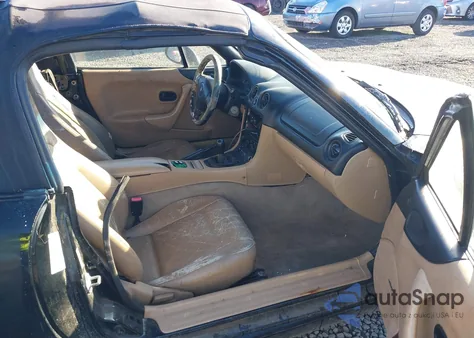 1999 Mazda Mx-5 Miata Leather Pkg/Popular Equipment Pkg/Sports Pkg/Touring Pkg из США, поврежденный, VIN JM1NB3533X0122950